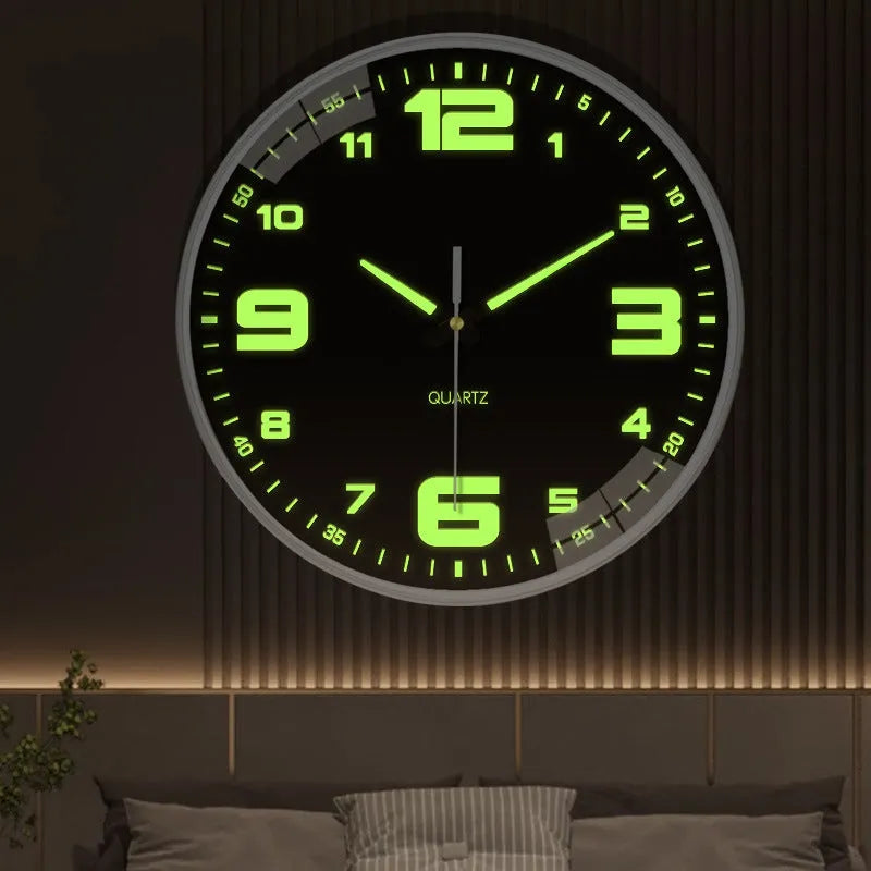 Modern 8 inch luminous wall clock with 20cm diameter plastic shell.