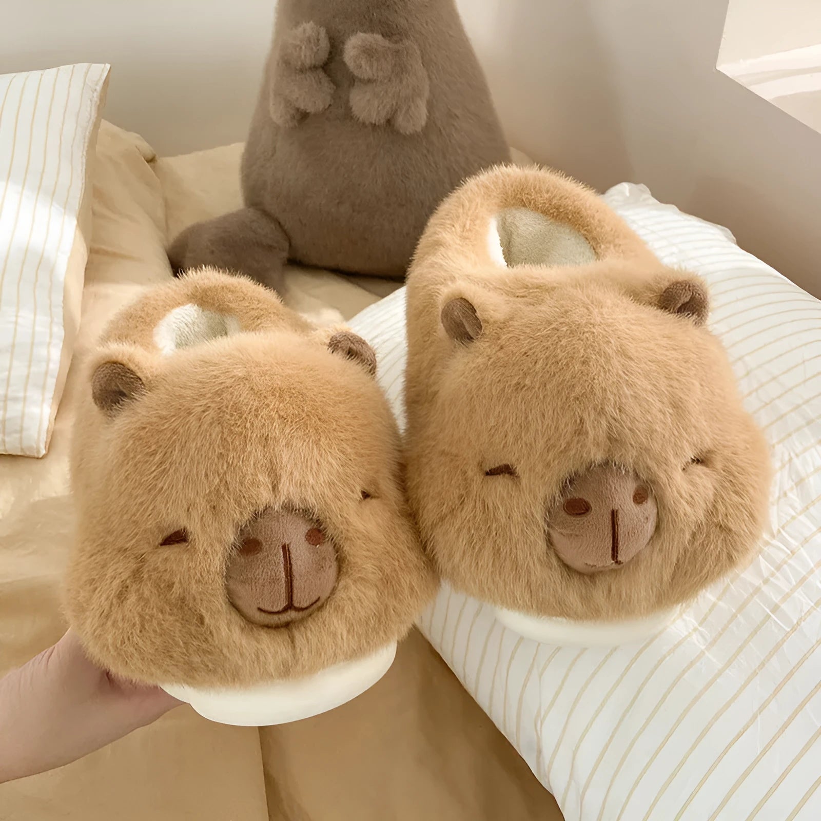Light brown women's winter plush slippers with cartoon pattern and artificial wool lining