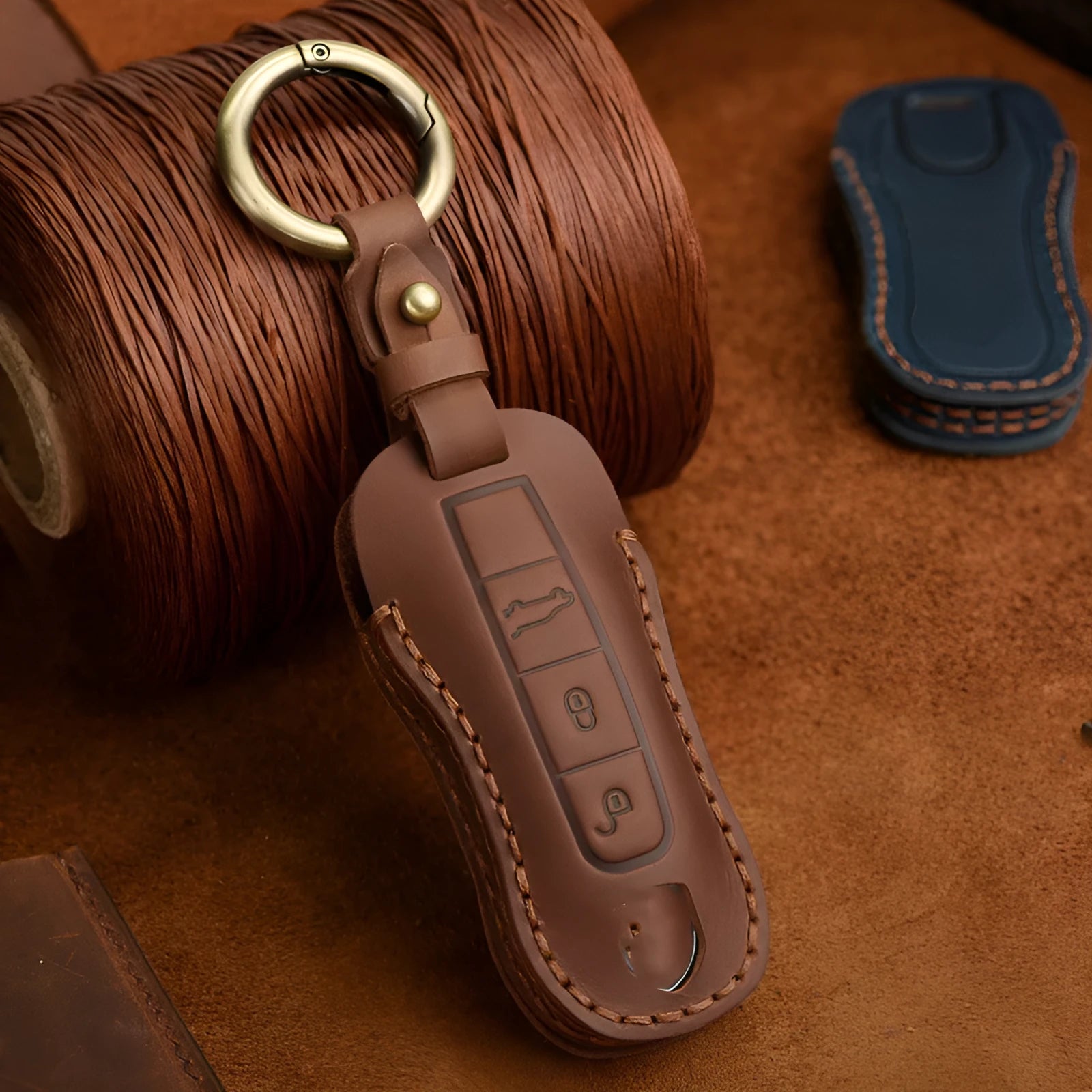 Authentic cowhide leather retro style key case for Porsche keys in blue or brown