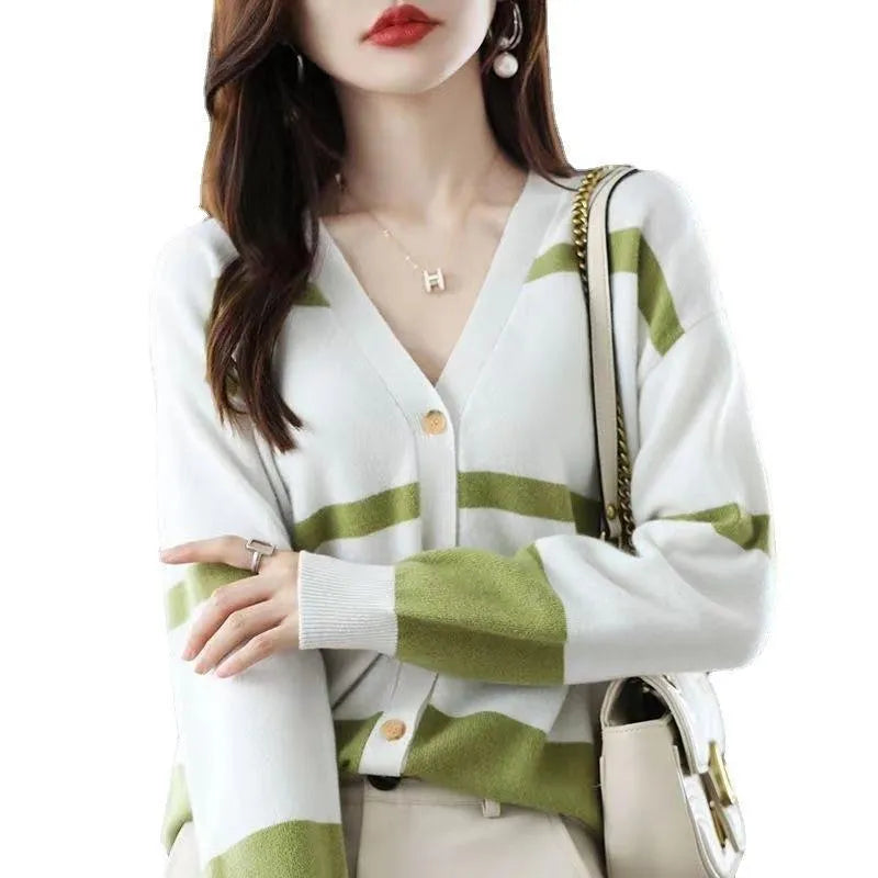 Women's striped knitted cardigan with 3D pattern, V-neck and button front in four colour options
