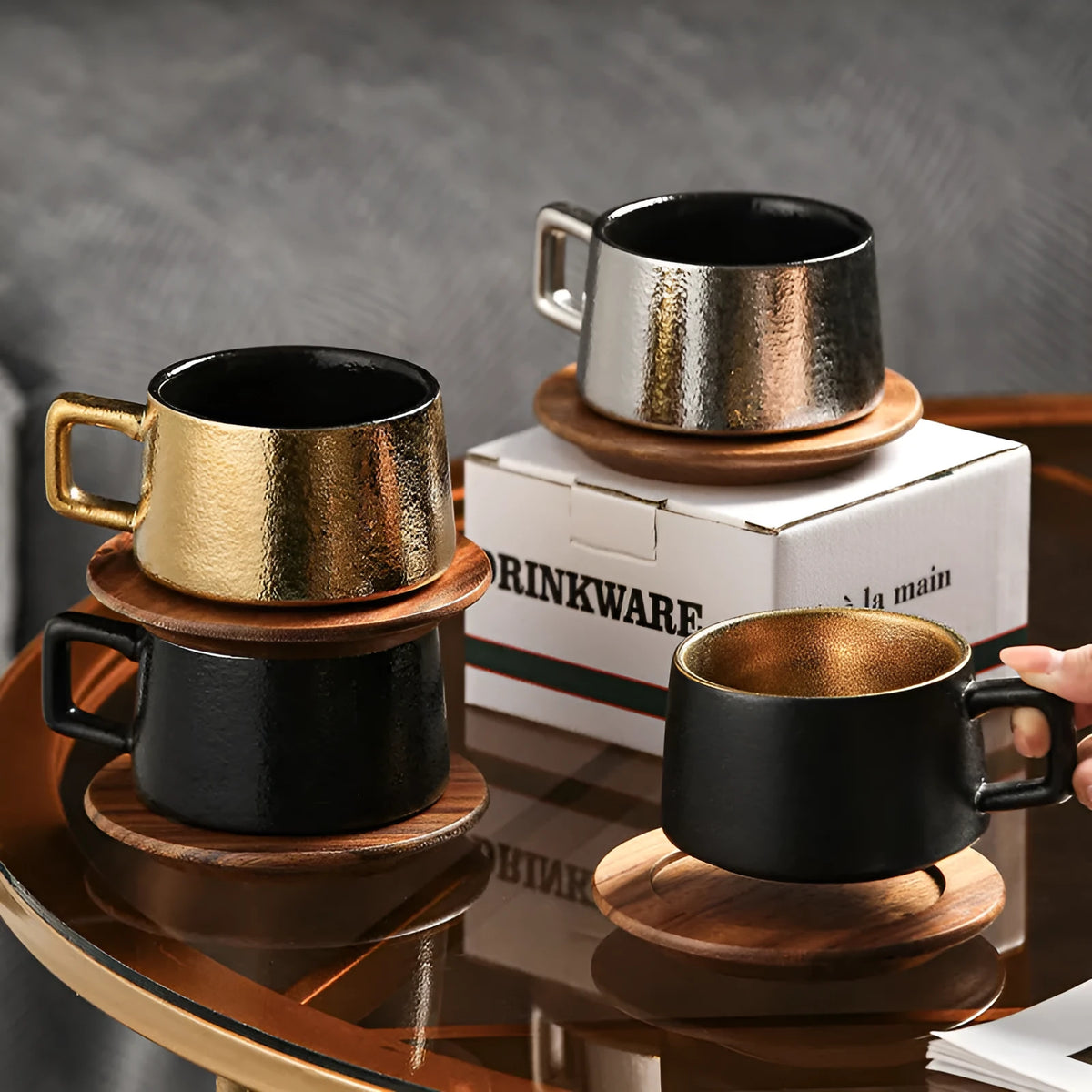 Ceramic coffee tumbler cup with gold-plated gift box and bag, 250ml capacity office gift set.