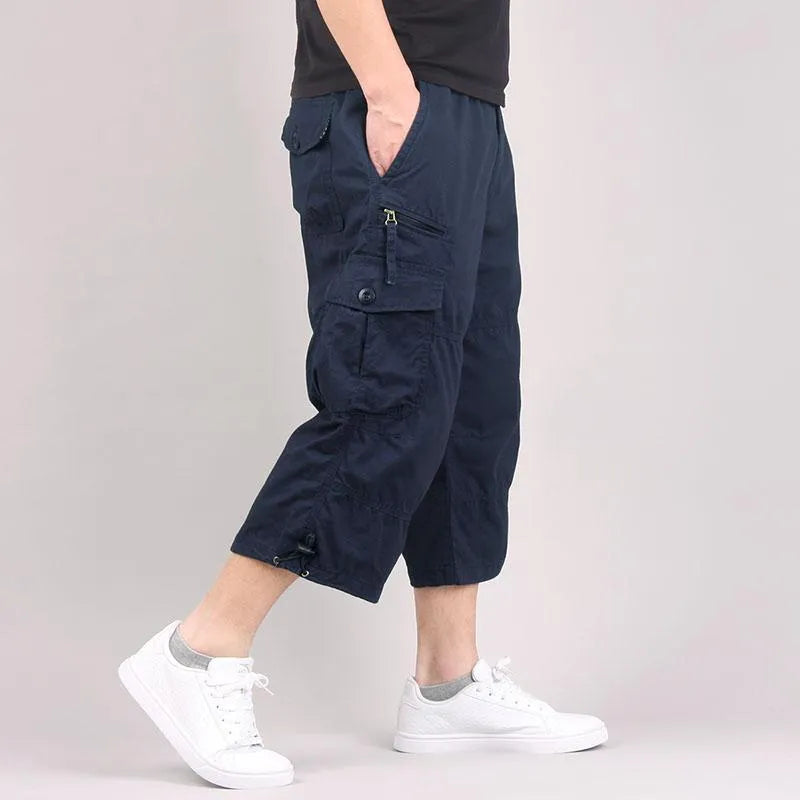 Men's cotton cropped casual pants in khaki colour with loose fit design