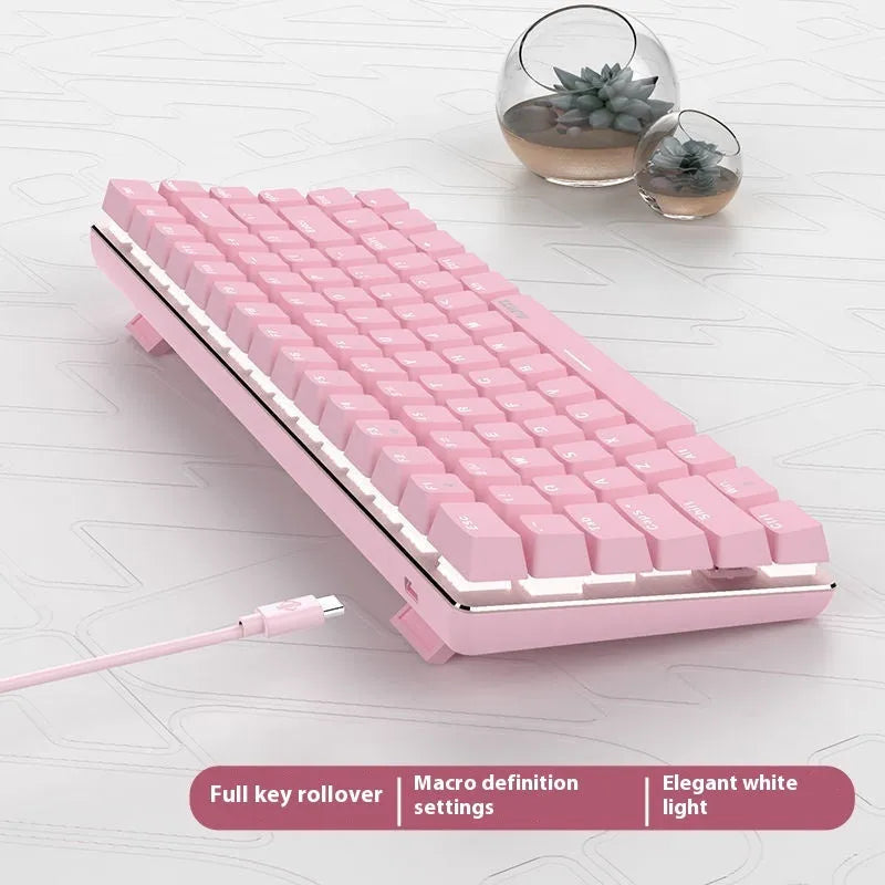 82-key mechanical keyboard with white backlight illumination showing green or red switch options