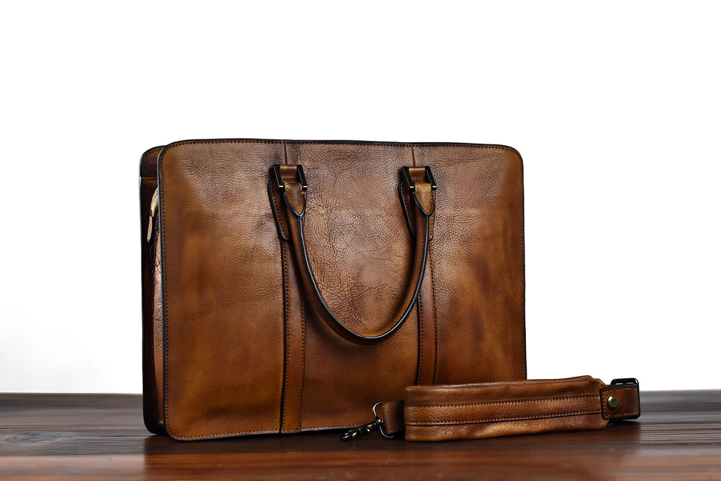 Men's 14-inch vegetable tanned leather business handbag in horizontal square design