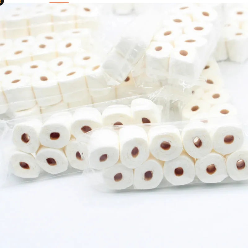 Simulated miniature tissue roll paper model for children’s roleplay toys