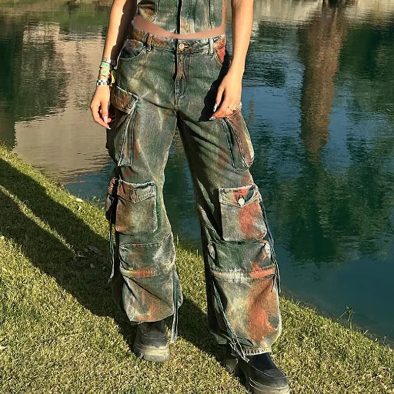 Women's gradient pocket cargo denim trousers in loose fit with patchwork detailing and multiple pockets