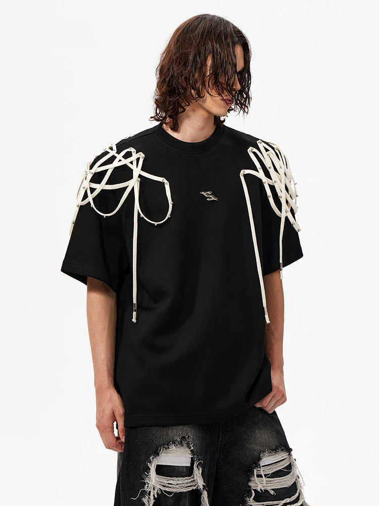 Black loose fit short sleeve T-shirt with rivet ribbon padded shoulder detail