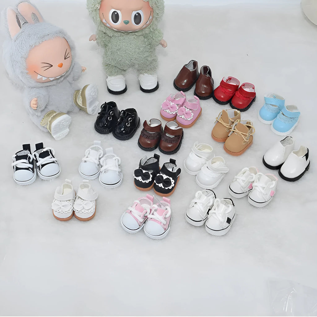 Doll replacement shoes in various styles and colours for doll clothes accessories