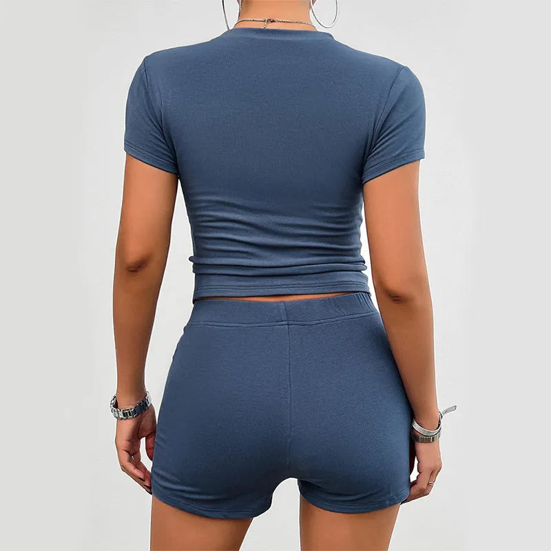 Women's solid colour viscose fibre summer sports suit two-piece set with t-shirt and shorts.