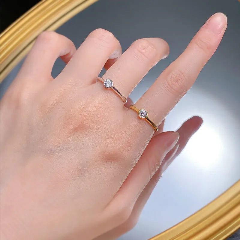 Minimalist silver crown ring with linear detailing in gold or platinum finish