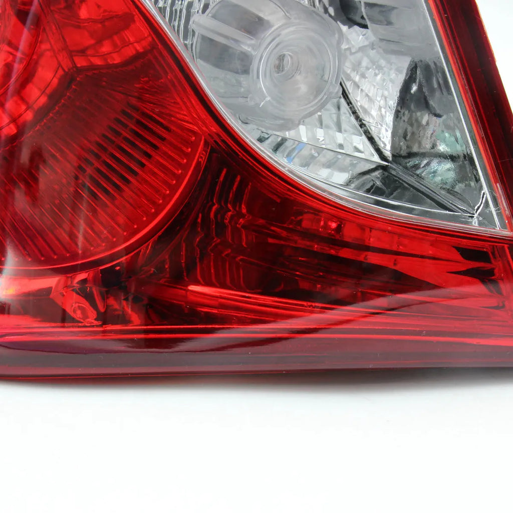 Red outer tail light half assembly for Hyundai Sonata 2011-2014, ABS and aluminium construction