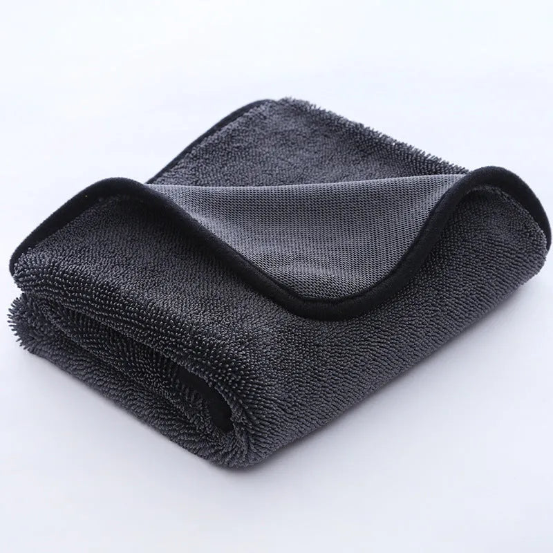 Grey braided twist car cleaning towel with red edge, shown in multiple sizes for vehicle washing