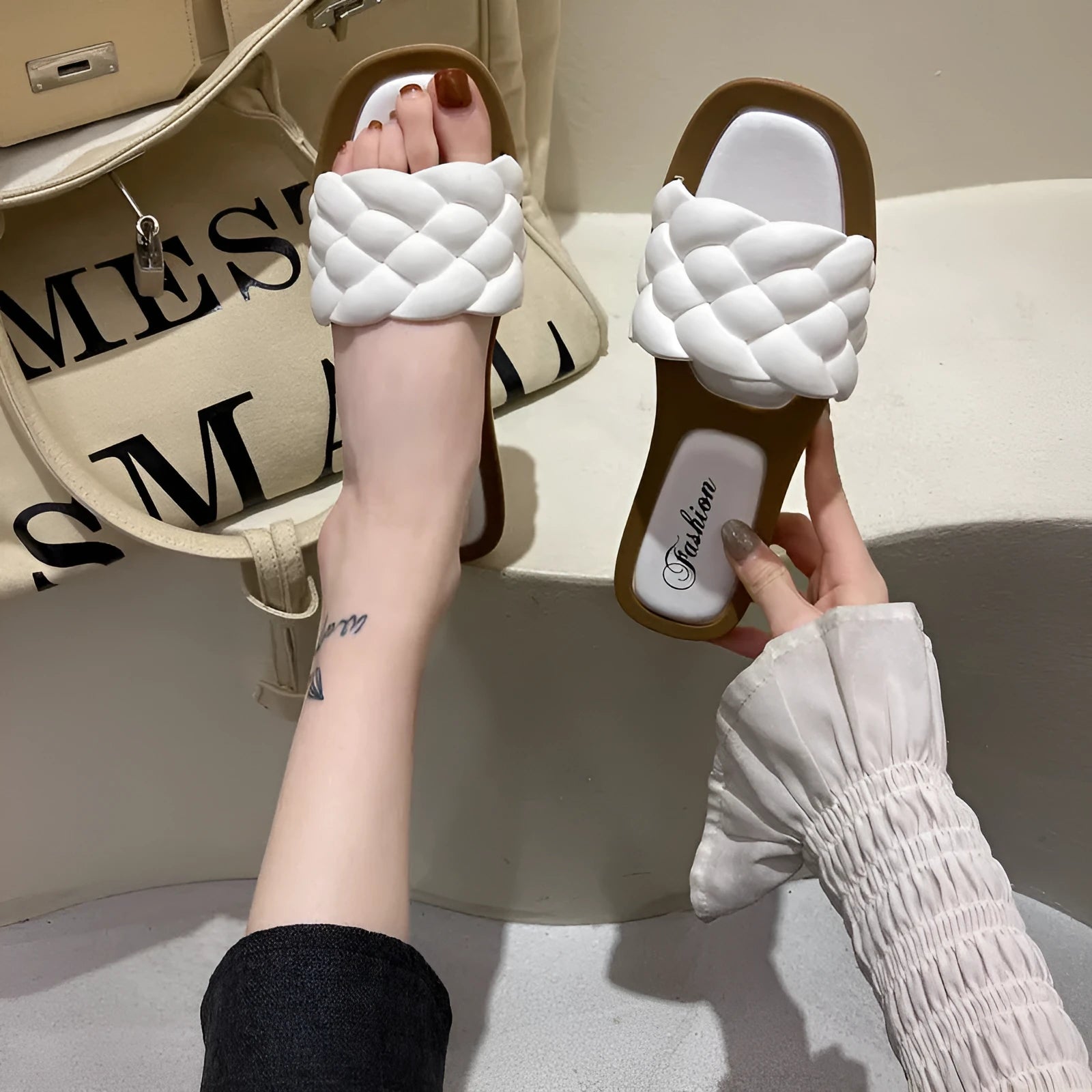 Women's plaid pattern PVC beach sandals with thick anti-skid soles in four colour options