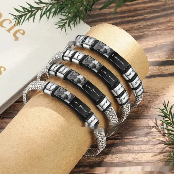 Titanium steel lettering bracelet with leather rope and heart-shaped design