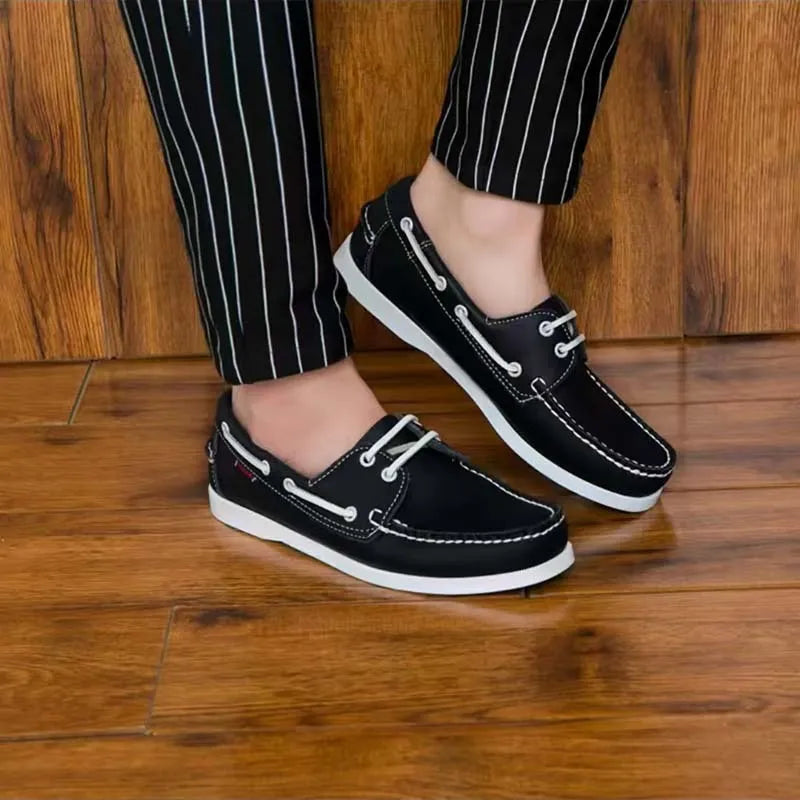 Men's British style casual shoes with artificial PU uppers in black colour option
